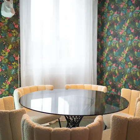 New - Dada Hypercentre 6 Personnes Apartman